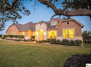 884 Via Principale, New Braunfels, TX 78132