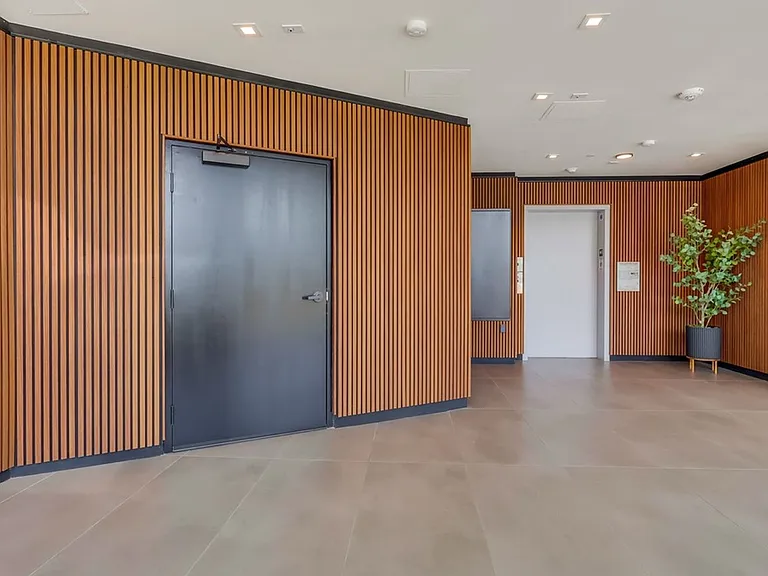 Lux Lofts LA — Photo 97