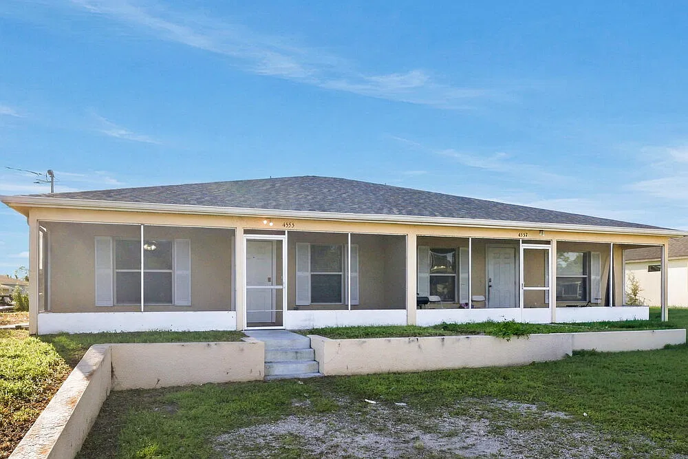 3 bed, 2.0 bath, 1181 sqft, $1,600 — Photo 1