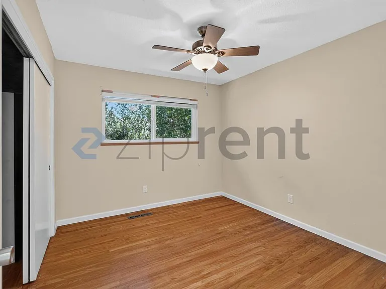 648 San Lorenzo St — Photo 21