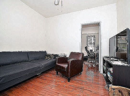 5th image of 46 Allen St APT 1C