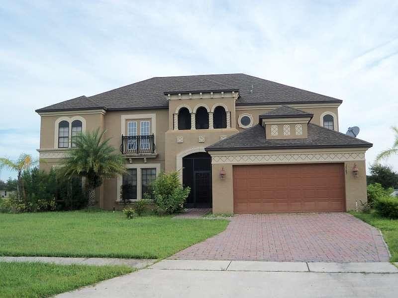 1st image of 1563 Angler Ave