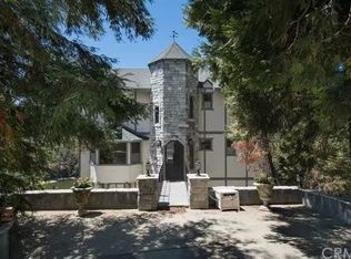 652 Arbula Dr, Crestline, CA 92325