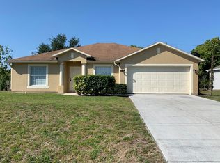 269 SW Ridgecrest Dr, Port Saint Lucie, FL 34953