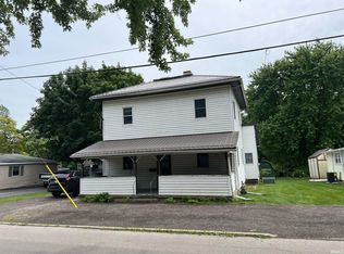 1411 E State St, Huntington, IN 46750