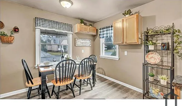 15313 Fernway Dr — Photo 6