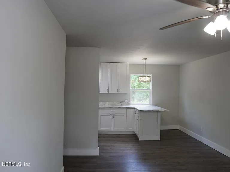 4085 Pier Station Rd E #1 — Photo 5