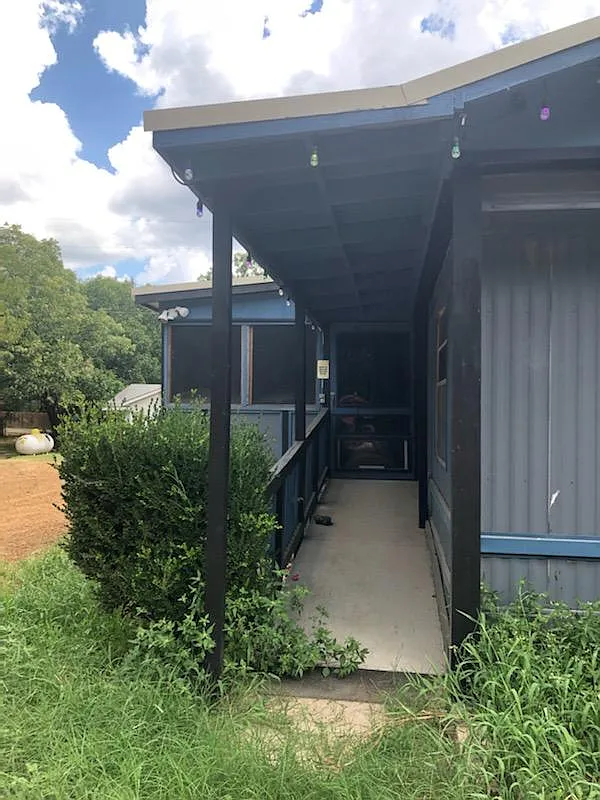3 bed, 1100 sqft, $1,295 — Photo 4