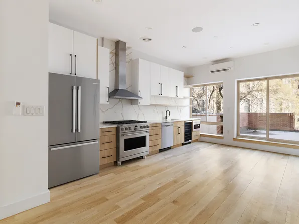 121 West 136th Street image 6 of 15