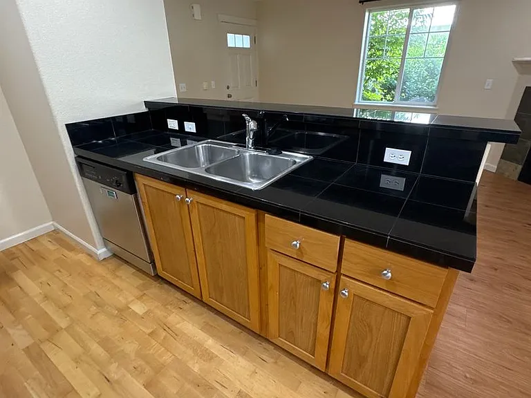 6298 SW Grand Oaks Dr #B101 — Photo 10