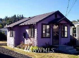 8116 E Daniels Loop, Pt Orchard, WA
