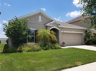 907 Fern Leaf Dr, Ruskin, FL 33570