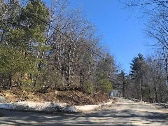 5th image of 58 Lords Rd