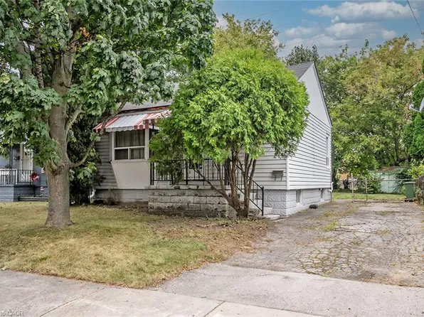 129 Selkirk Ave, Hamilton, ON L8H 5M1