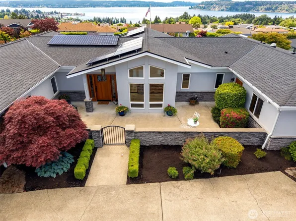 1212 S Fernside Drive, Tacoma, WA 98465