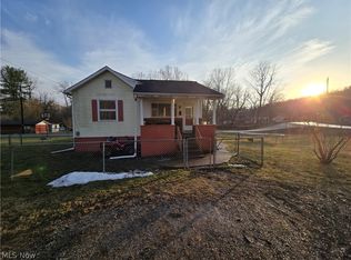 71421 Center St, Saint Clairsville, OH 43950