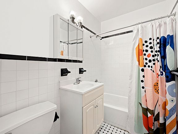 5th image of 173 Columbia Hts APT 2F