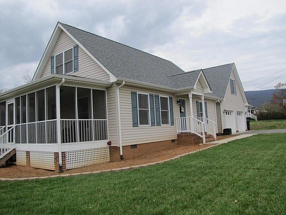 5th image of 3508 McDaniel Dr