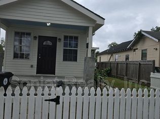 8637 Belfast St, New Orleans, LA 70118