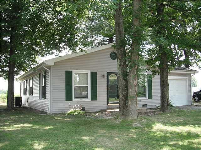 1st image of 106 Shady Ln