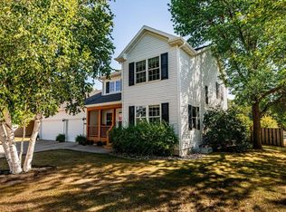 1008 42nd Ave N, Fargo, ND 58102