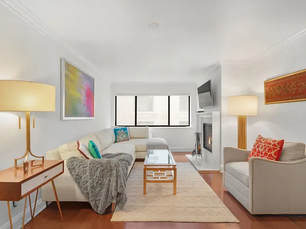 7 East 35th Street image 1 of 8
