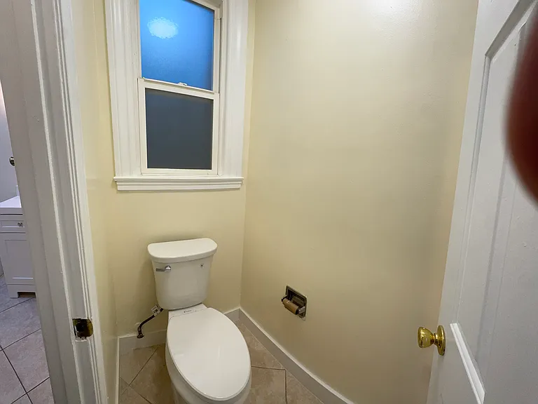 126 Margaret Ave — Photo 27