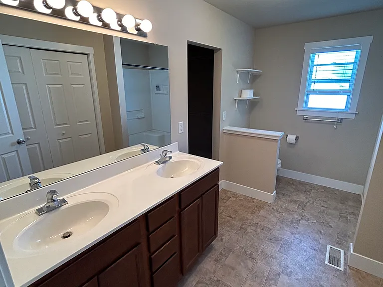 6238 Stable Glen Ct — Photo 36
