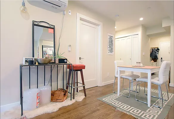 Rented by REAL New York | media 4