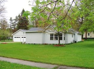 3100 Dawn Dr, Midland, MI 48642