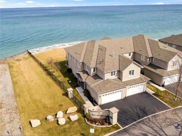 484 Millen Rd #2, Stoney Creek, ON L8E 6G4
