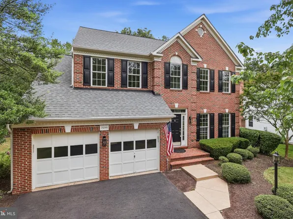 15099 Windy Hollow Cir, Gainesville, VA 20155