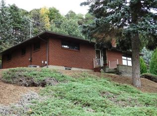 38 1/2 Sunset Dr, Binghamton, NY 13905