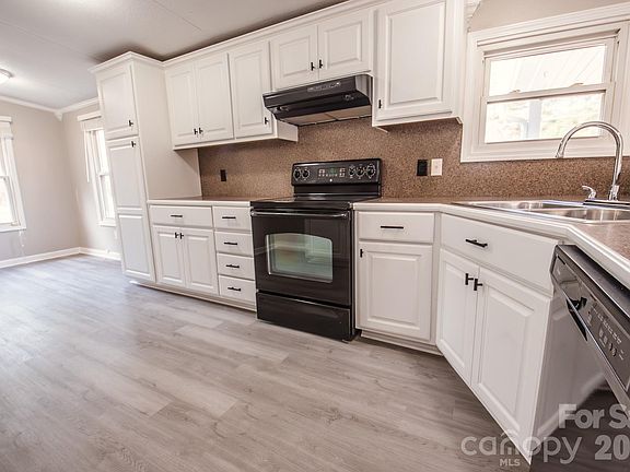 3rd image of 44082 Harper Hearne Rd