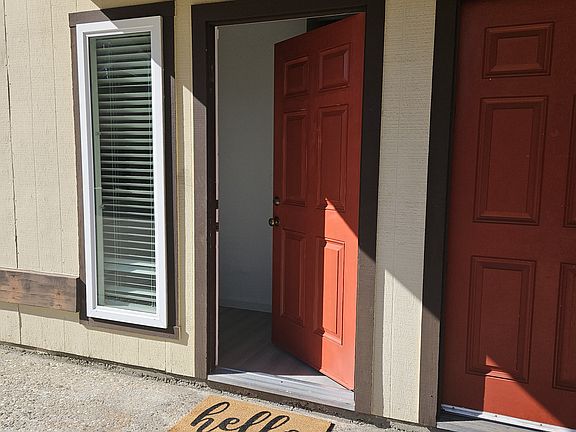 4th image of 1991 Harris Ave #7