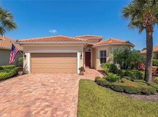 9295 Fieldstone Ln, Naples, FL 34120