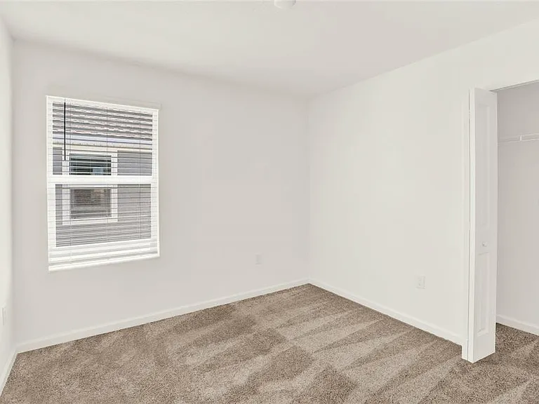 517 Bell Prairie Cir — Photo 25