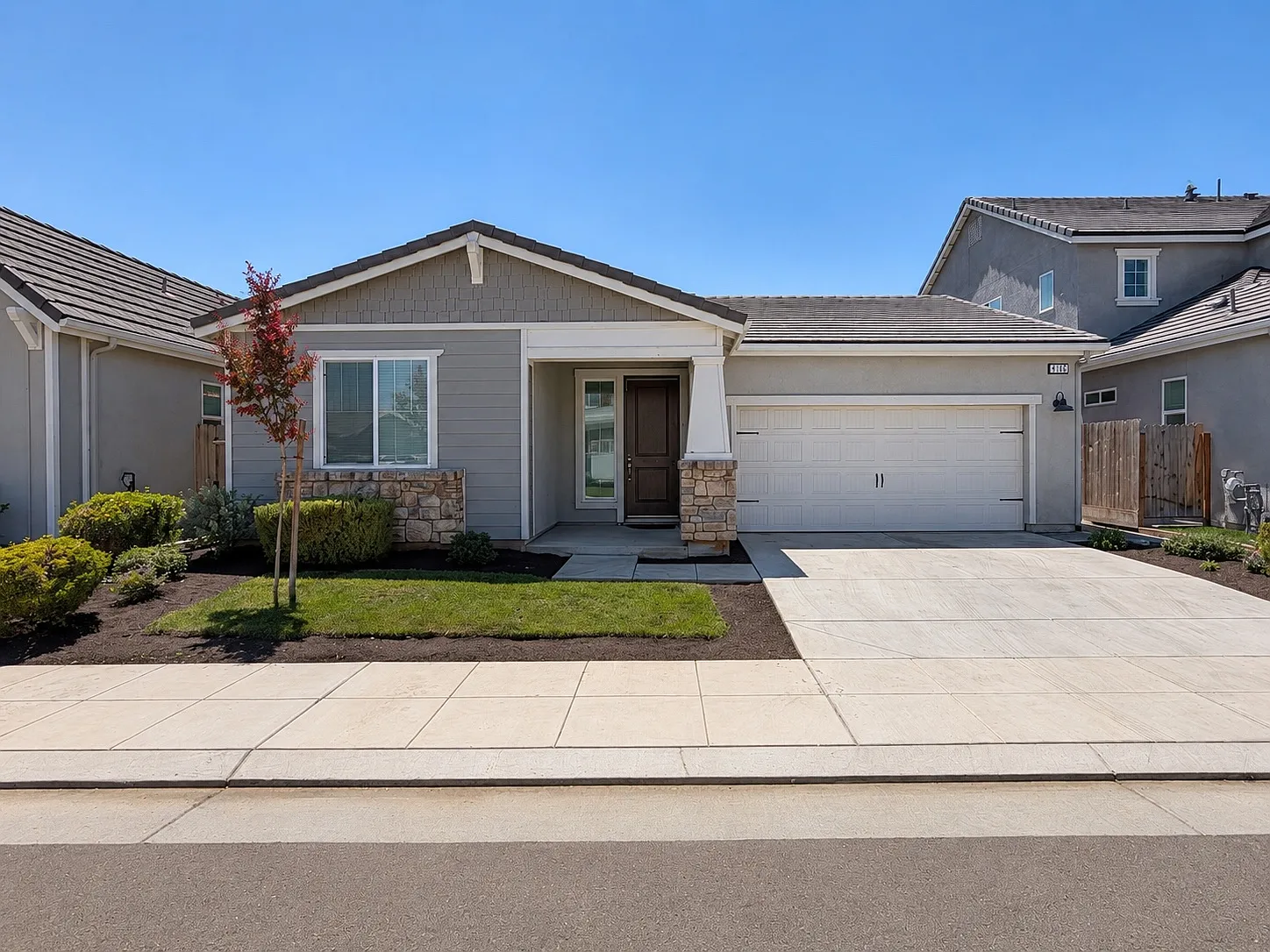3 bed, 1483 sqft, $2,550 — Photo 1