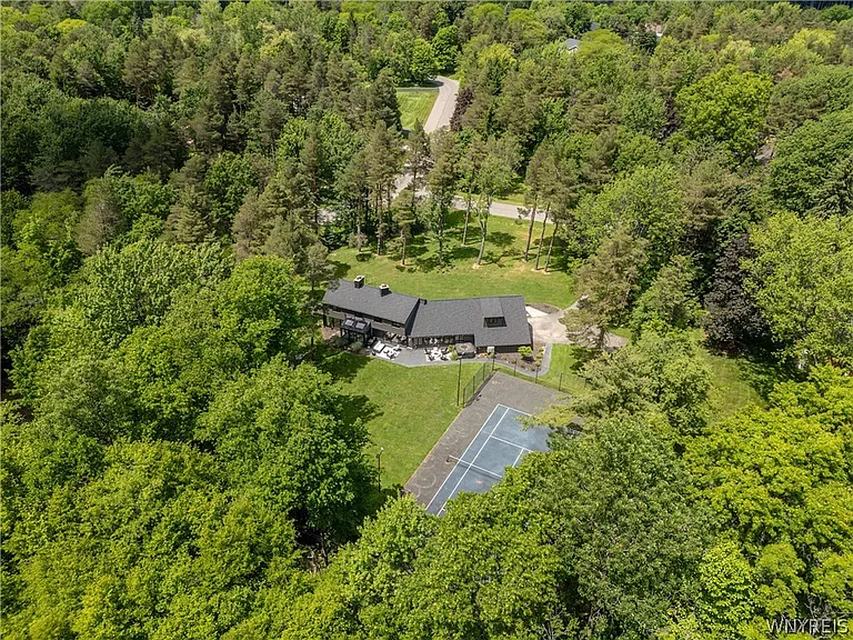 11 Chase Rd — Photo 43
