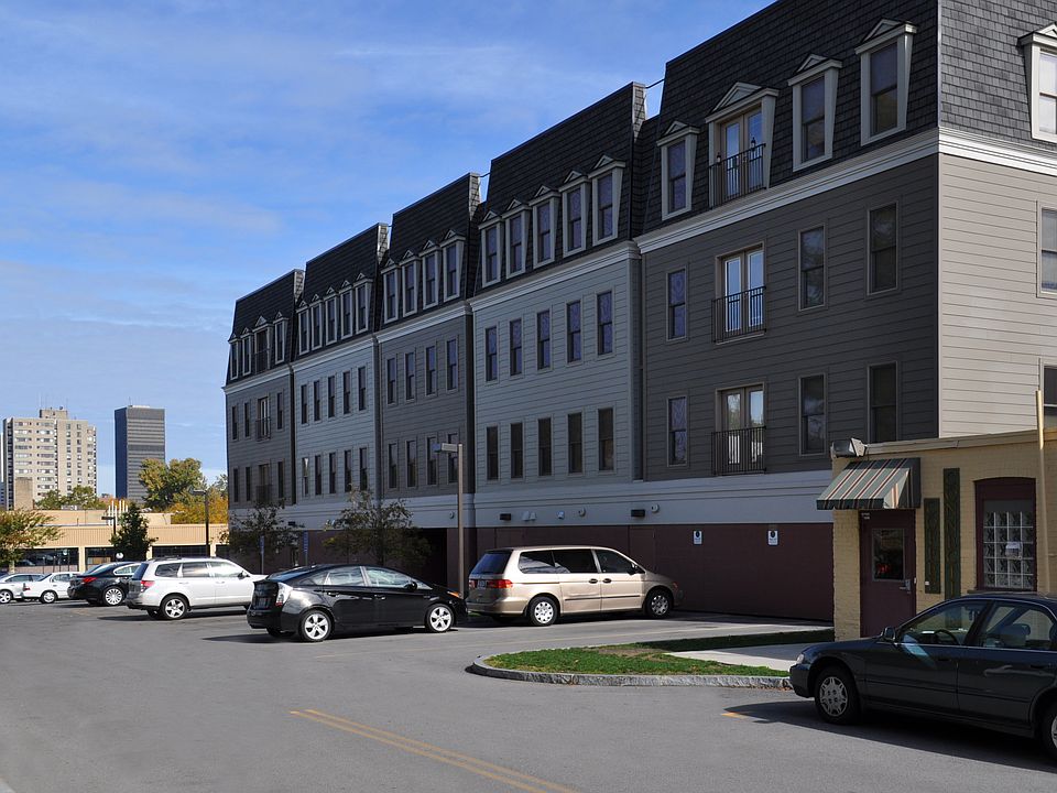 Building Photo 5