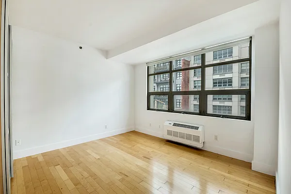 Rented by Corcoran | media 14