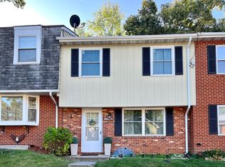 8609 Harrison Ct, Marshall, VA 20115