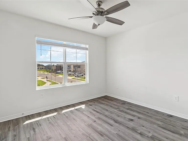 17129 Reserva Dr — Photo 36