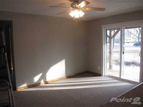 3rd image of 708 S Jefferson St