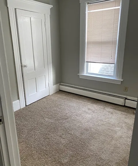 391 Manchester St — Photo 2