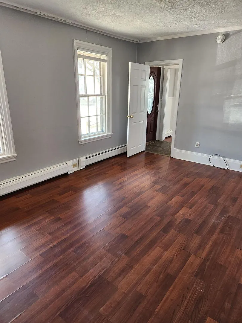 64 Grove Street — Photo 4