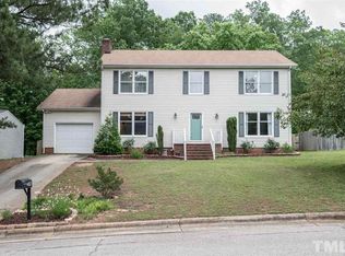 102 Haversham Ct, Cary, NC 27513