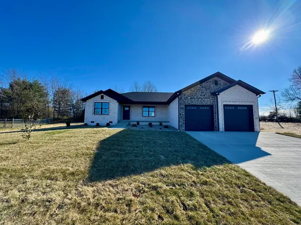 160 Central Park Ave, Berea, KY 40403