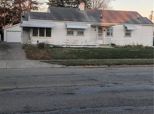 329 S Church St, New Carlisle, OH 45344