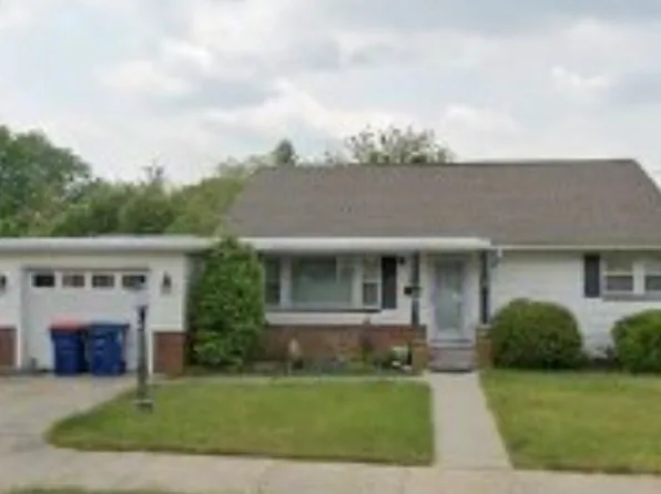 401 Whitlow St, New Bedford, MA 02746